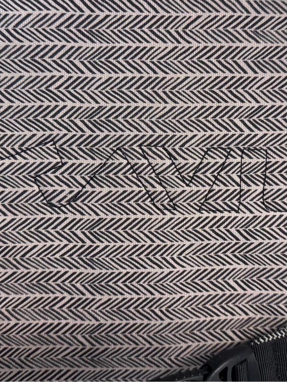 Kavu Herringbone Rope Sling Bag - Picture 6 of 7